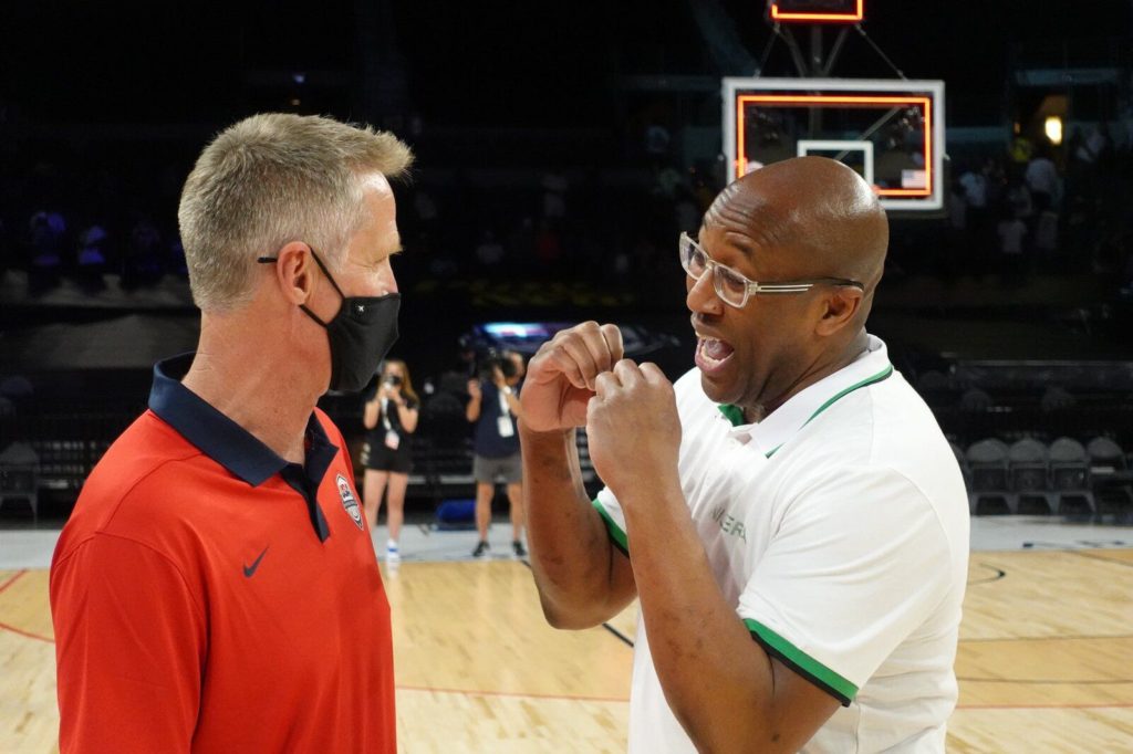 USA BASKETBALL TEAM 2021 TOMBE FACE AU NIGERIA