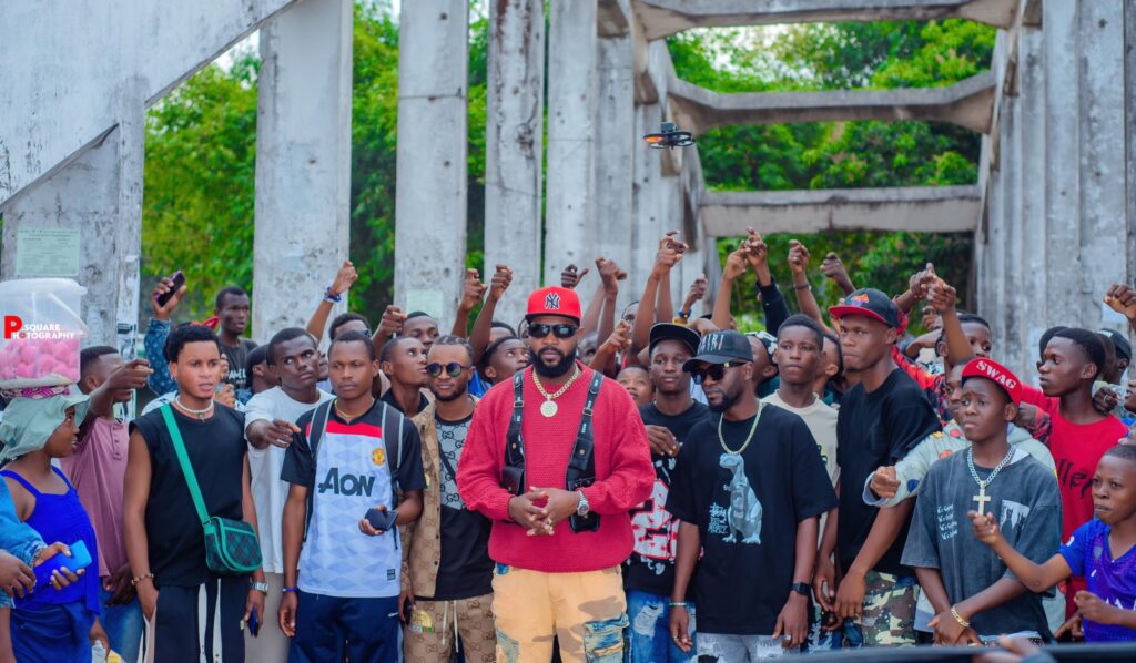 Zuko Ya Deblè – BANGO Feat. Lema, Bioman, Vitch Prodz & Blacky Armany (Clip officiel)